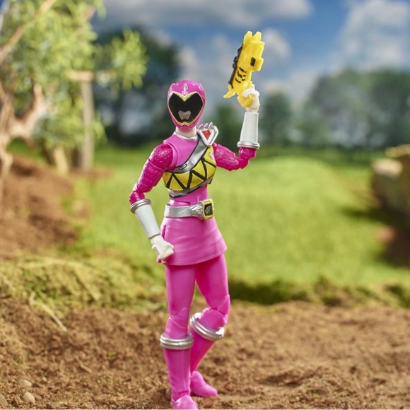 Power Rangers Lightning Collection Dino Charge Pink Ranger Figure - Picture 7 of 9